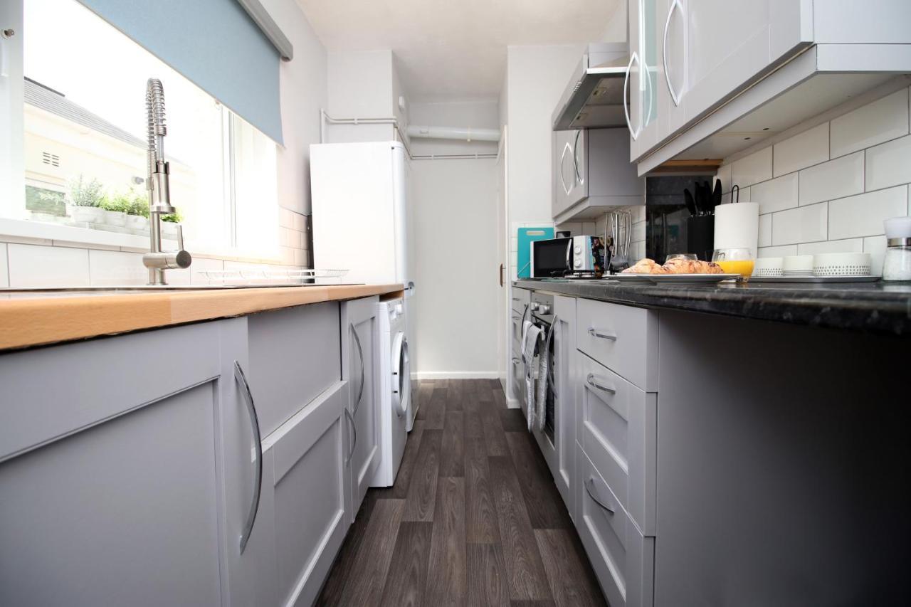Апартаменты No 25 House By Ssw Close To Sleeps 4 *
